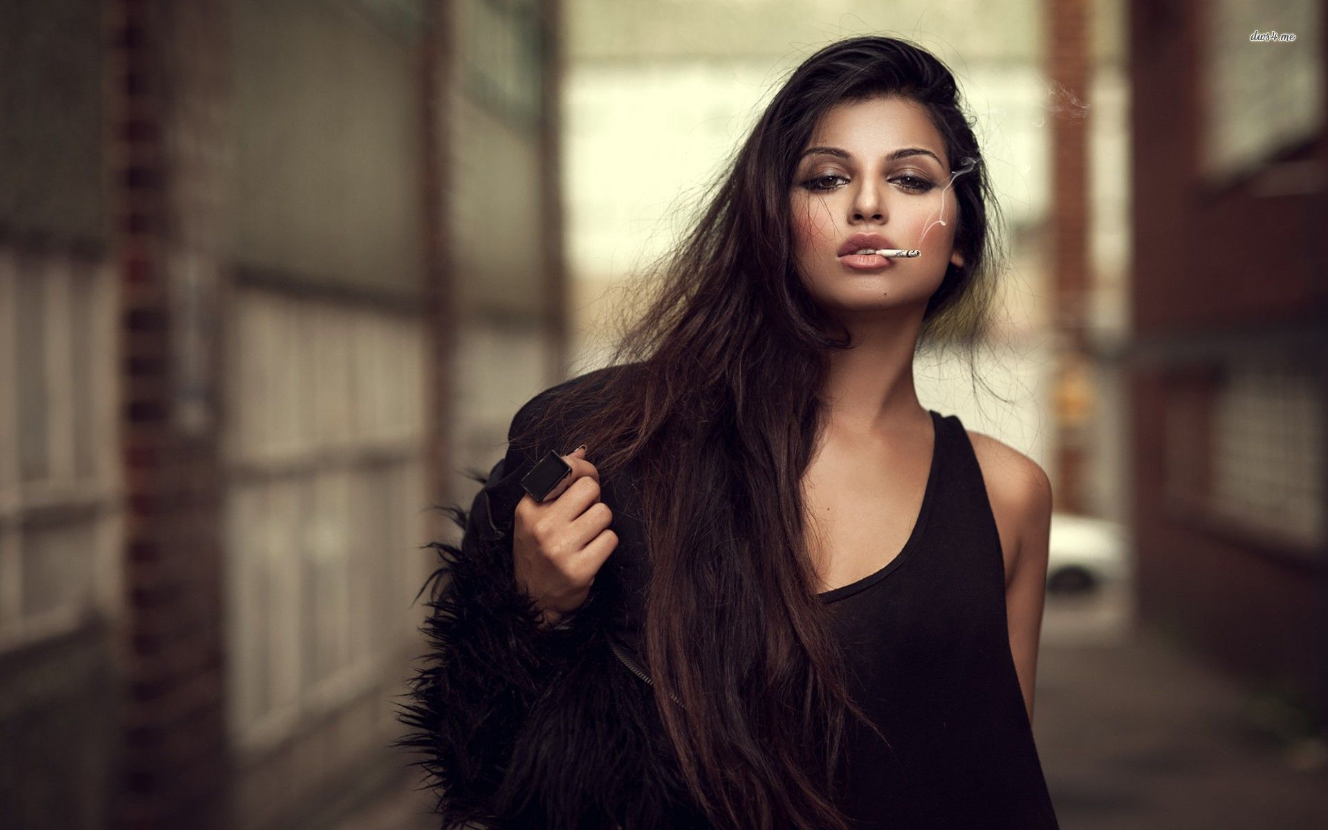 Sassy girls in Huangshi