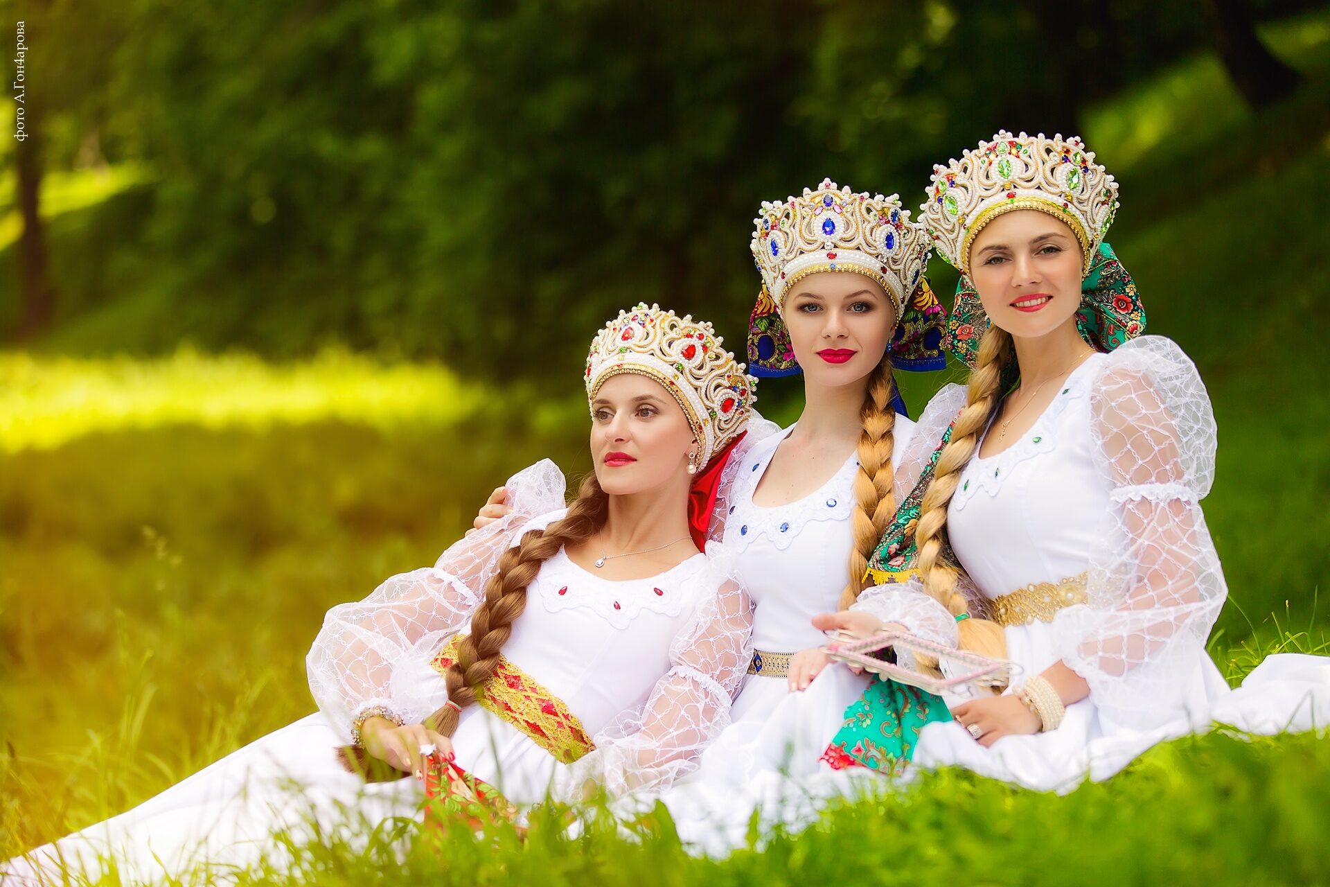 Slavic women in Huangshi