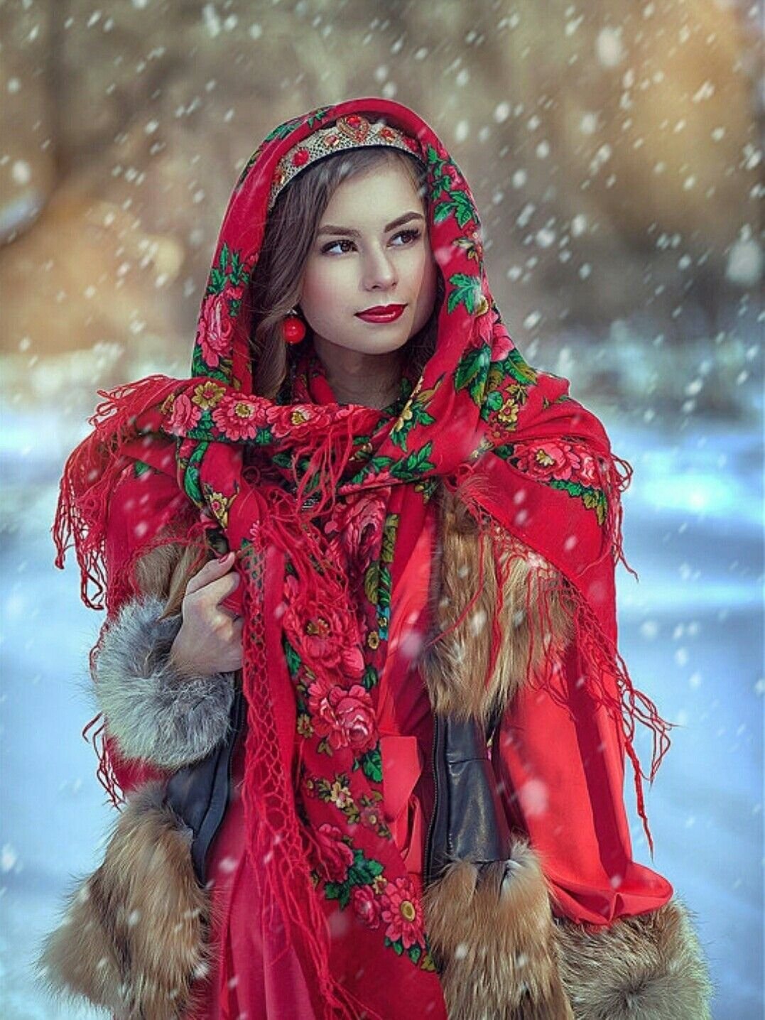 Beautiful girl Women in Slavic costumes in Huangshi